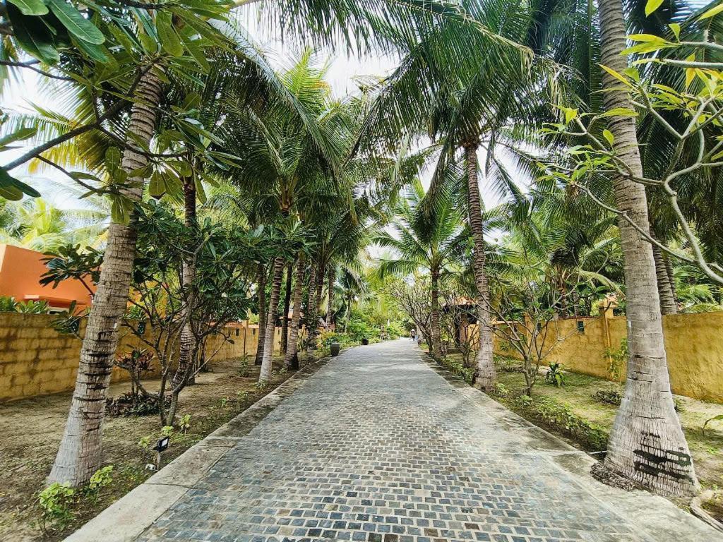 Full Moon Village Resort Mũi Né Exterior foto
